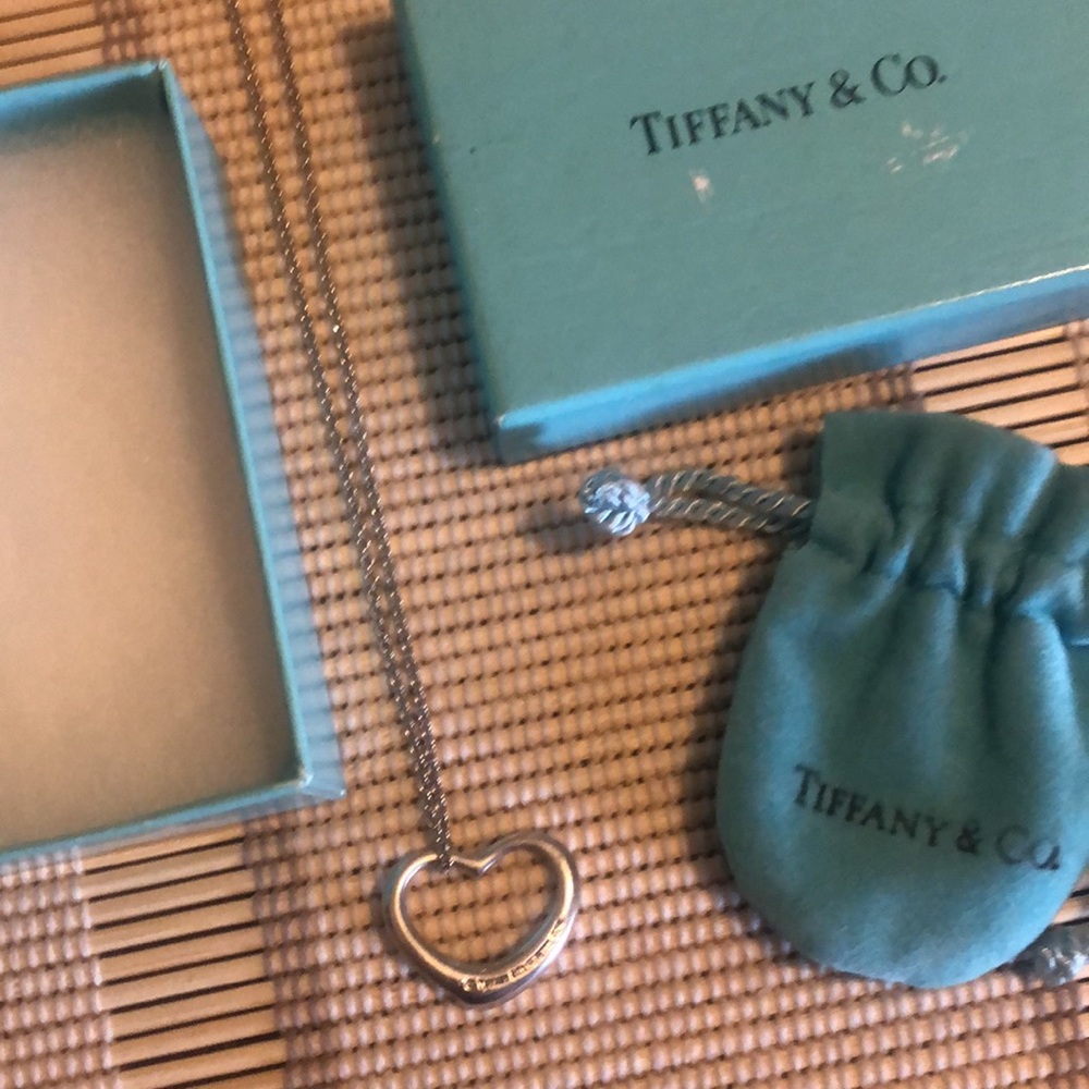 Open Heart Pendant Tiffany & Peretti in sterling 1” heart on 18” chain b…